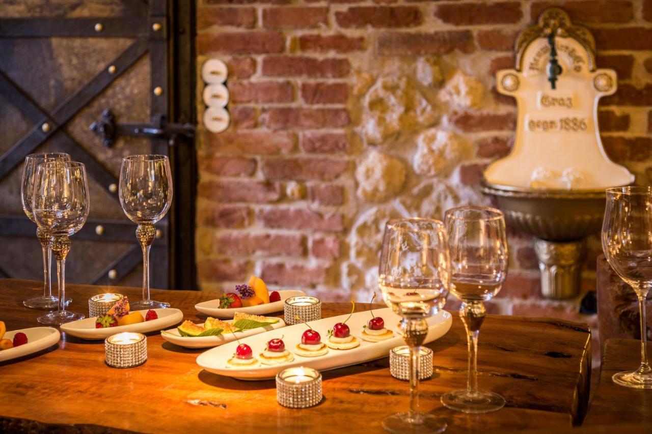 Golden Hill Country Chalets & SuitesWaldschach エクステリア 写真